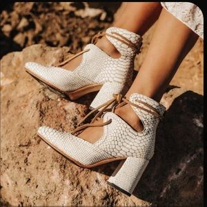 Freebird Joyce booties